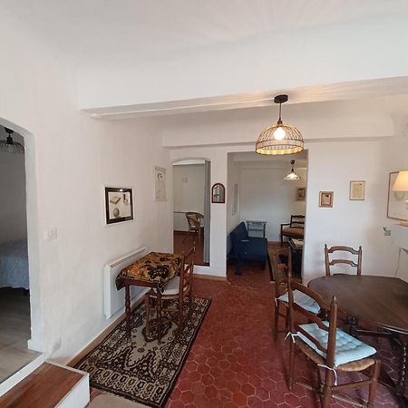 L'Horloge Apartment โอปส์ ภายนอก รูปภาพ